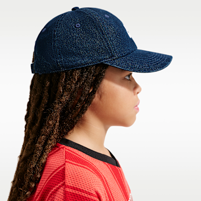 NIKE公式】ナイキ クラブ キッズ⁠アンストラクチャード デニム
